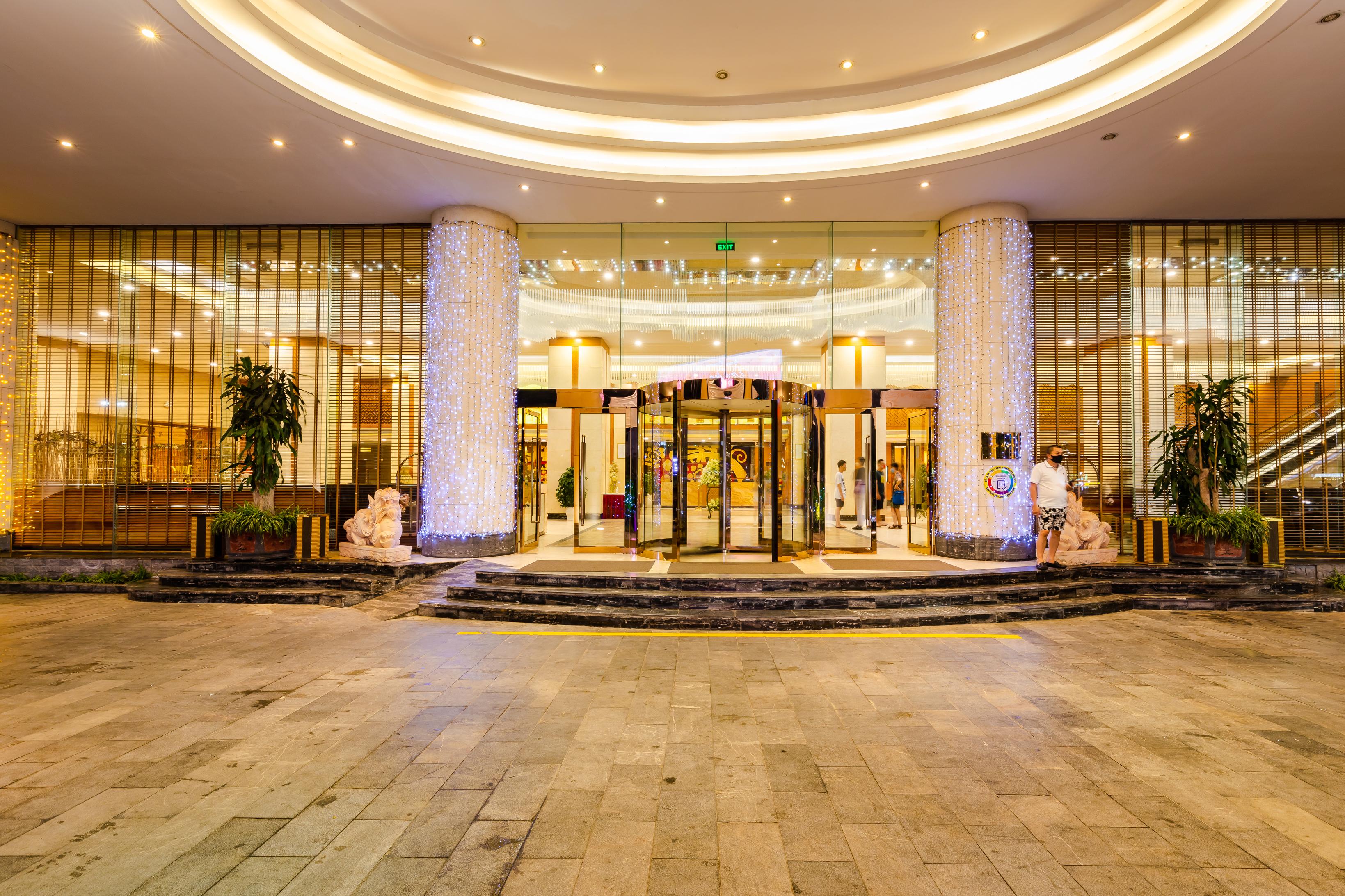 Muong Thanh Luxury Quang Ninh Hotel Халонг Екстер'єр фото