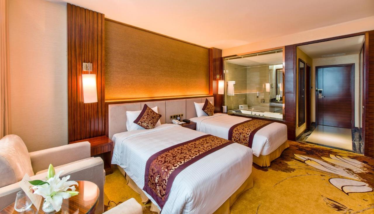 Muong Thanh Luxury Quang Ninh Hotel Халонг Екстер'єр фото